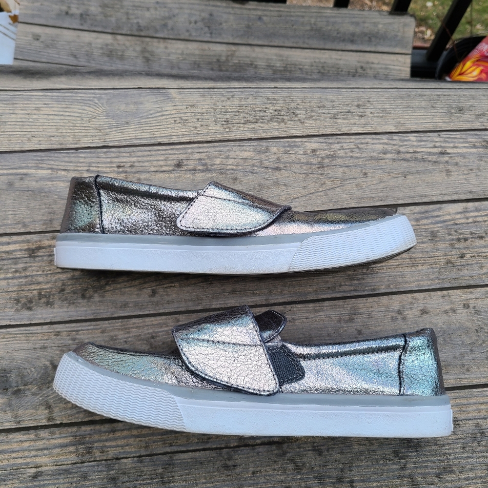 Toms Silver Metallic Shoes